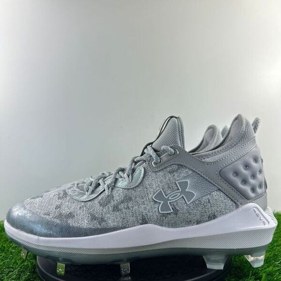 Under Armour Harper 8 Low ST Men Size 12 Gray White Hybrid Baseball Cleats NEW - Picture 2 of 8